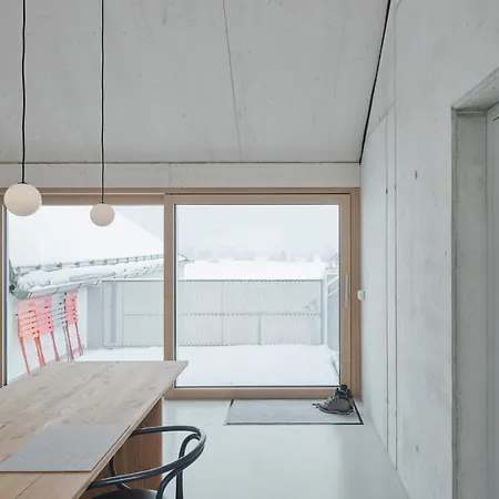 Urban Alpine Penthouse With Lake View Maurach  Exterior photo
